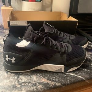 Men’s Under Armour size 13